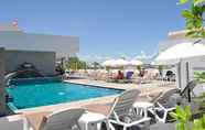 Swimming Pool 7 Flipper House Hotel