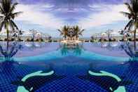 สระว่ายน้ำ Kuiburi Hotel & Resort