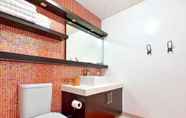 Toilet Kamar 6 Karuna Apartment - Myna 418