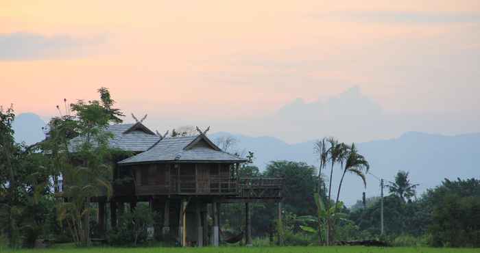 Exterior Oey-Chan-Dha Villa