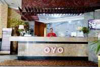 Lobby OYO 805 Hotel Dyan Graha