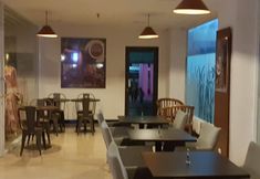 Bar, Cafe and Lounge 7 Grand Tembaga Hotel