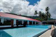 Swimming Pool Hotel Maninjau Indah