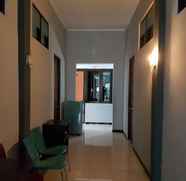 Sảnh chờ 3 Amelia Guesthouse Semarang