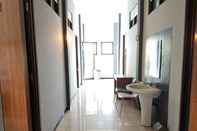 ห้องน้ำภายในห้อง Amelia Guesthouse Semarang