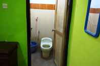 Toilet Kamar Hotel Anda