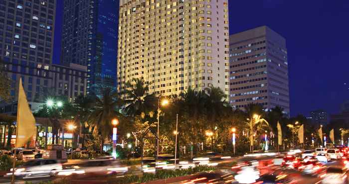 ภายนอกอาคาร Diamond Hotel Philippines