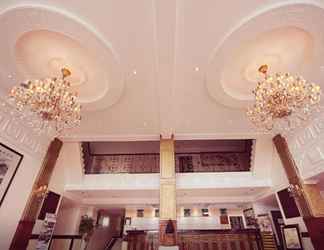 Lobby 2 Clark Renaissance Hotel