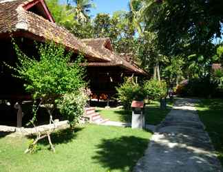 Luar Bangunan 2 Pantai Kencana Hotel