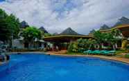 Swimming Pool 3 Dolce Vita Hotel