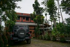 外部的 Villa Moissani - Buah Batu Bandung