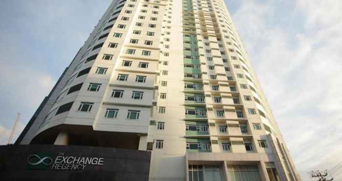 Exterior The Exchange Regency Residence Hotel Managed by HII