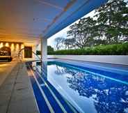 Swimming Pool 4 Best Western Plus The Ivywall Hotel
