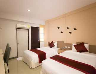 Kamar Tidur 2 SF Biz Hotel