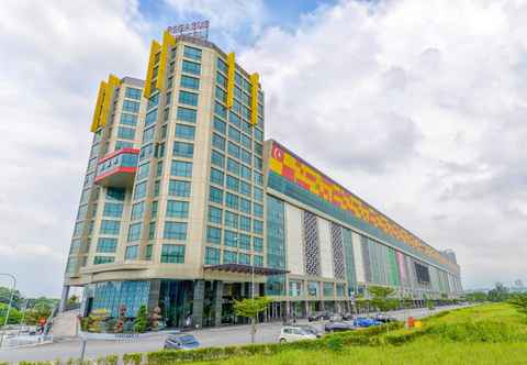 Bangunan Pegasus Hotel Shah Alam