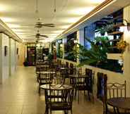 Restaurant 5 Ecoland Suites