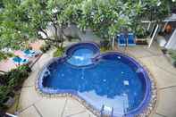 Swimming Pool Anya Nana@Sukhumvit Bangkok