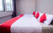 Kamar Tidur 6 OYO 910 Hills Residence