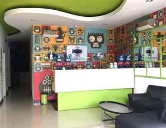 Lobby 2 Robotel Makassar