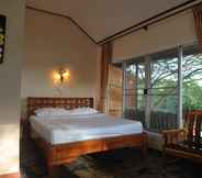 Bedroom 7 Varee Valley Resort and Restaurant