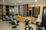 Restoran RedDoorz Plus near Simpang Rimbo Jambi