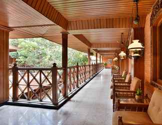 Sảnh chờ 2 Puri Artha Hotel Yogyakarta