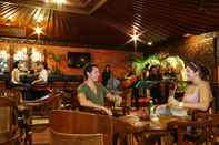 Bar, Kafe, dan Lounge Puri Artha Hotel Yogyakarta