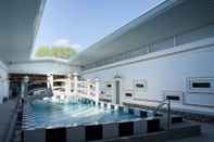 Swimming Pool W Clark Hotel and Resort