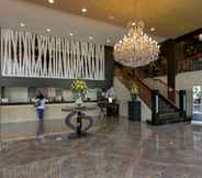 Lobby 7 Venus Parkview Hotel