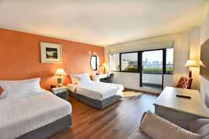 Grand China Bangkok, THB 1,942.94