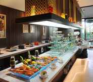 Restaurant 7 Al Meroz Hotel Bangkok- The Leading Halal Hotel Bangkok