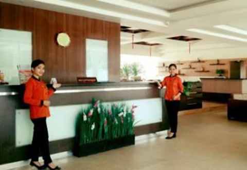 Lobby Anggraeni Hotel & Cottages Bumiayu