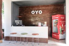 大堂 OYO 992 Semilir Senggigi Inn