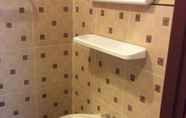 In-room Bathroom 7 Ky Dang Resort