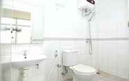 Toilet Kamar 3 Clean Room Near Monas (SPR) Max Check in 9 PM