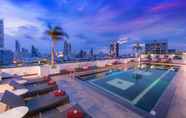 Swimming Pool 5 Furama Silom Bangkok