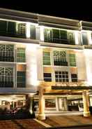 EXTERIOR_BUILDING Crown Regency Hotel Makati