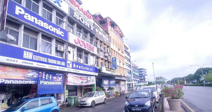 Luar Bangunan SUPER OYO 991 Mayfair Hotel