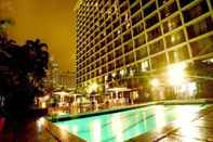 Swimming Pool Manila Pavilion Hotel & Casino