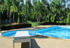 สระว่ายน้ำ 6 Cha-am Fishing Inn and Resort