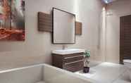 In-room Bathroom 6 Jasia Gili Luxury Villas Resort