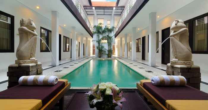 Swimming Pool D'Bali Residence