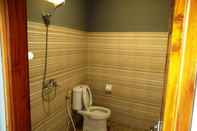 Toilet Kamar Ridho Malik Hotel and Spa