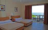 Phòng ngủ 7 Almont Beach Resort