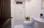 In-room Bathroom 7 @ White Patong