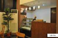 Bar, Kafe, dan Lounge Nirain Suites Apartments - Hotel