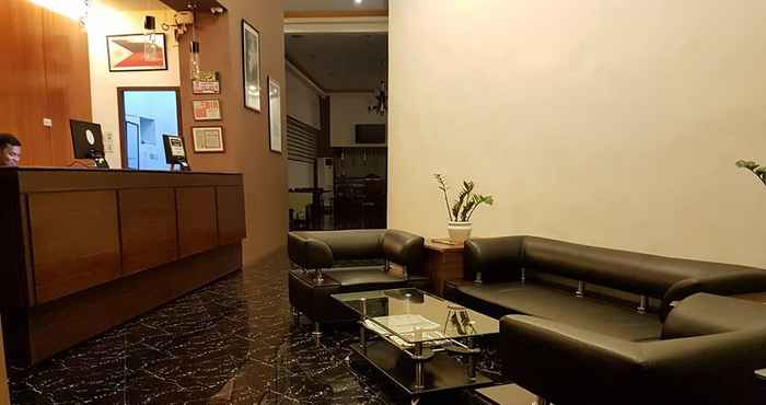 Lobby Nirain Suites Apartments - Hotel