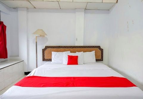 Bilik Tidur OYO 91073 Rantepao Lodge Near Patung Tedong Bonga