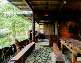 Lobby 2 Rimbono Homestay & Villa