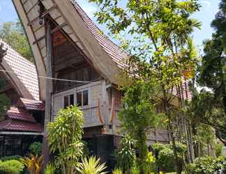 Lobby 2 Hotel Madarana